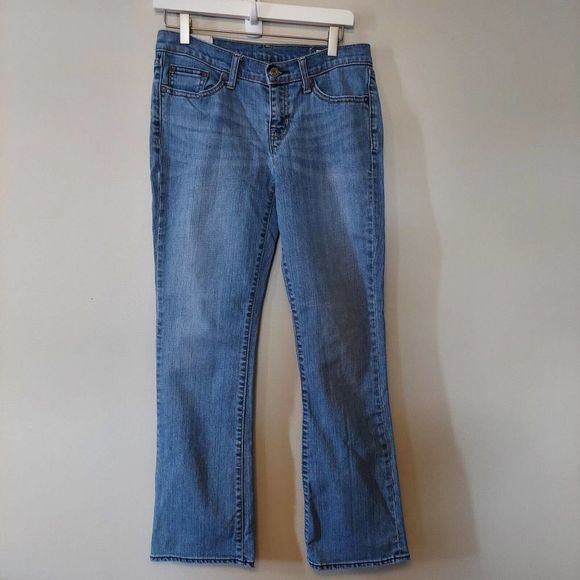 GAP 1969 Light Wash Boot Cut Jeans Size 6A Hemmed? - Picture 1 of 10